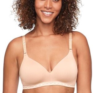 NWT Warner’s Blissful Benefits Super Soft Bra